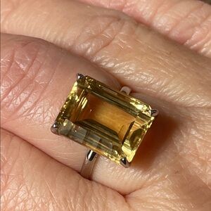 Natural Citrine 12ct Gemstone Ring in 925 Sterling Silver Size 7